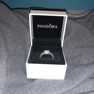 Pandora ring